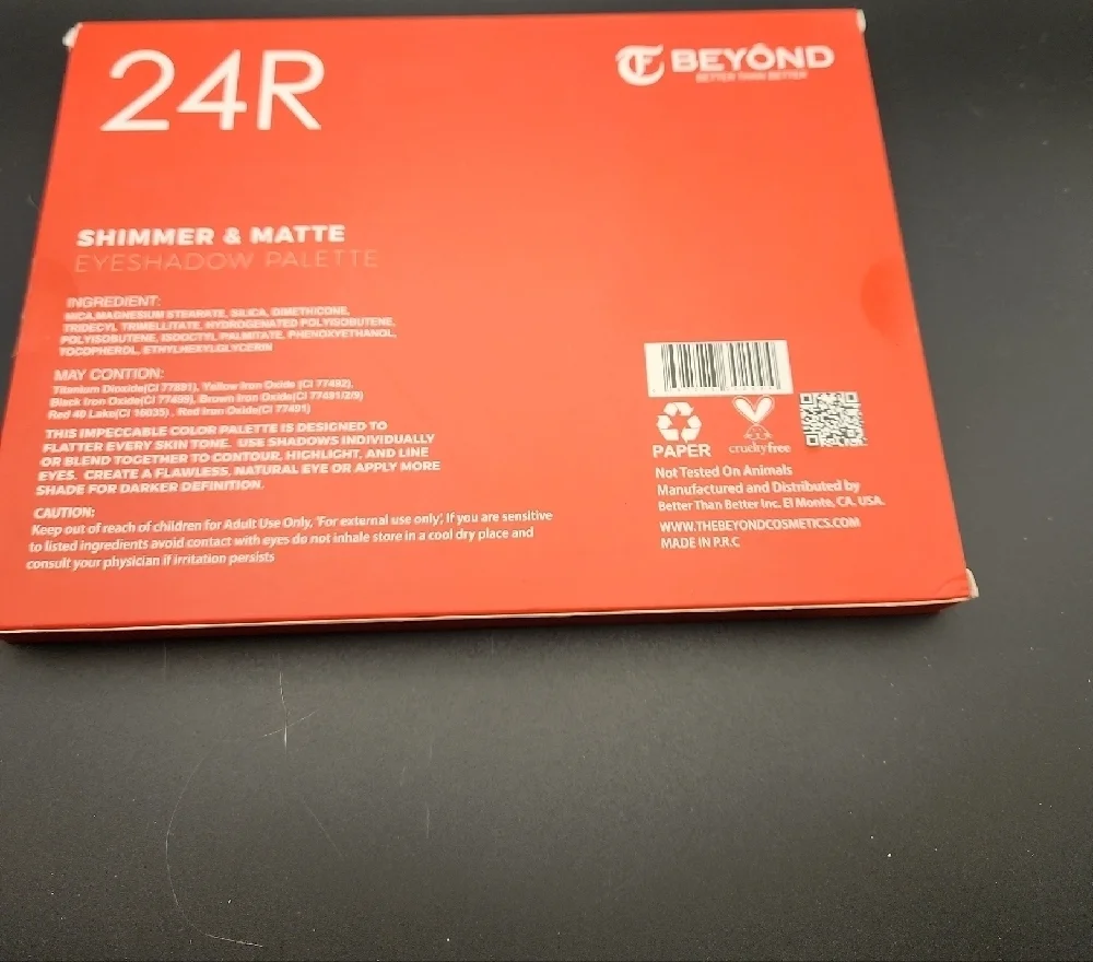 Beyond 24R Shimmer Matte Eyeshadow Palette 24 Color New
